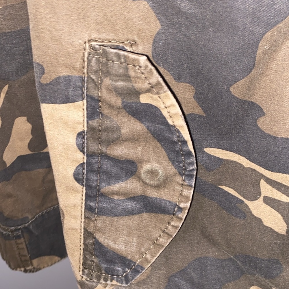 Camo Jacket - Picture 6 of 6